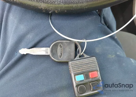 2010 Ford Focus Ses z USA, uszkodzony, nr VIN 1FAHP3GN9AW125410